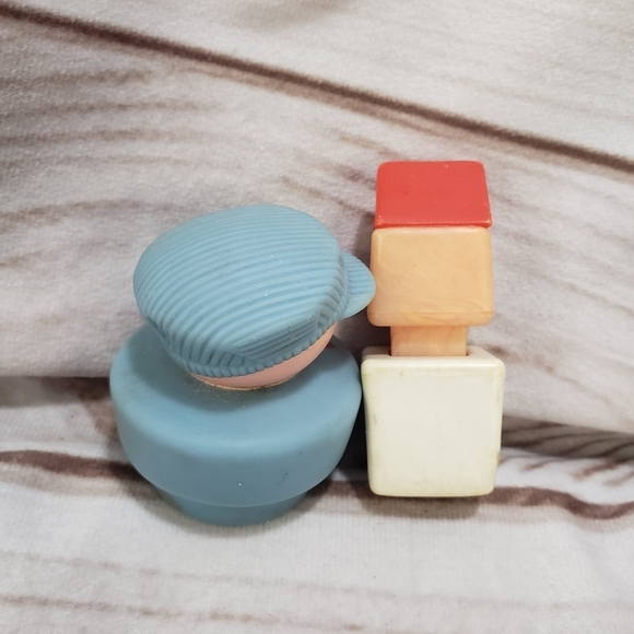 Fisher Price Little People Chunky Train Conductor 1991 McDonalds Server 1970s - Picture 6 of 10